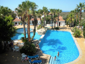 Гостиница Siesta Mar Apartamentos  Кала Эн Портер
